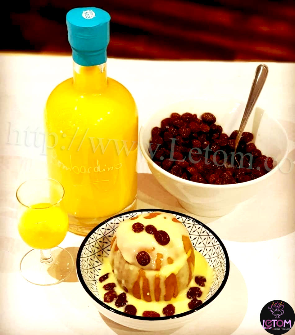 raisins in dessert and orange juice