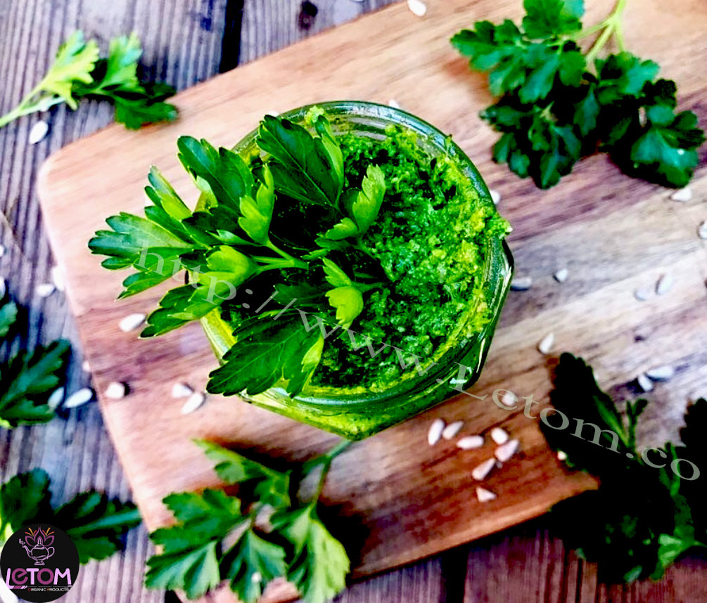 Wholesale of the best parsley herbs in the East