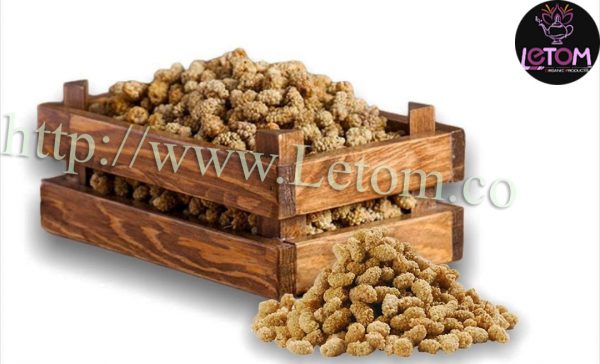 The best natural dried berries in a wooden box