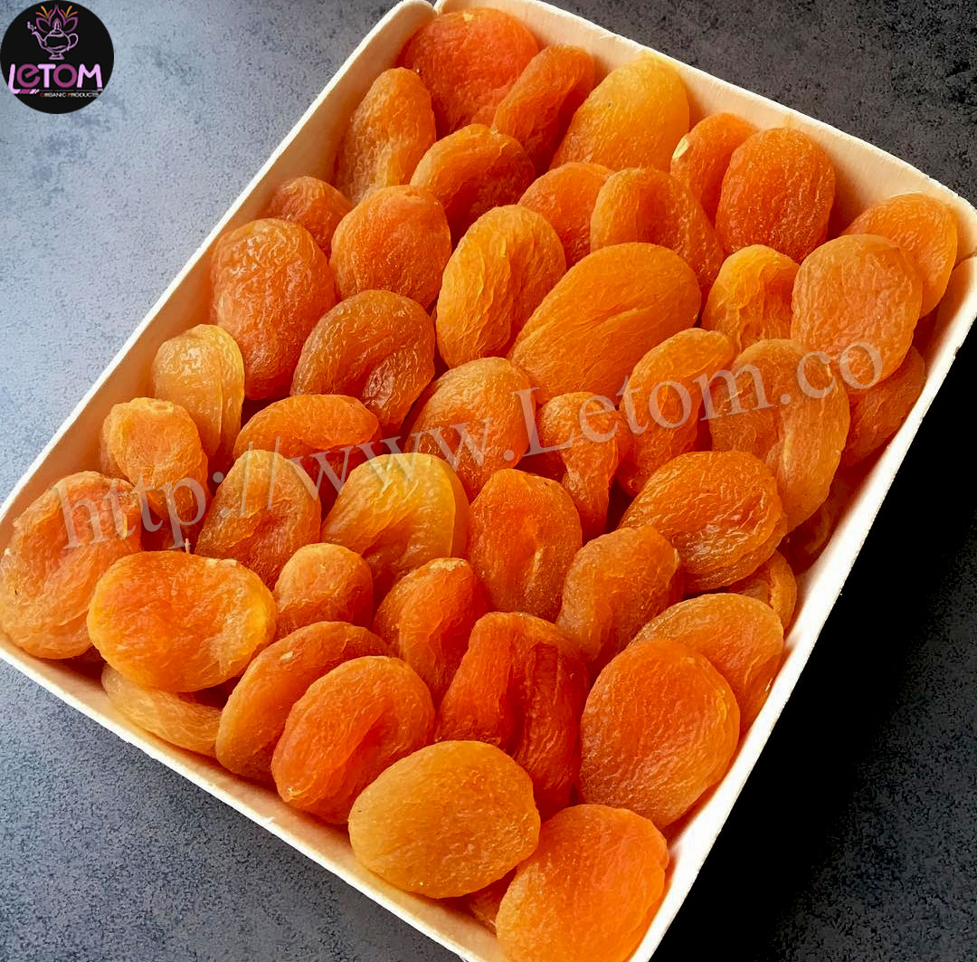 dried apricots in wholesale of plant