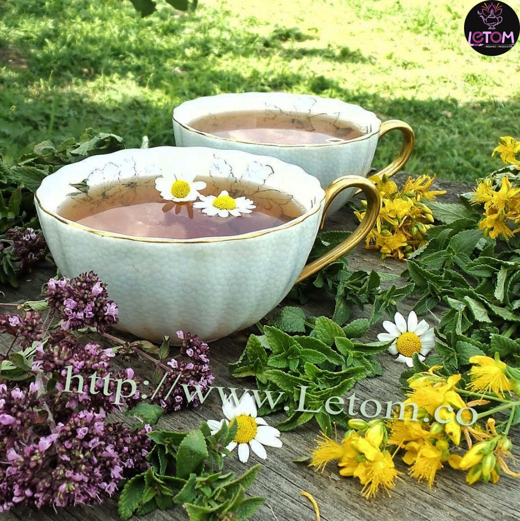 Photo of two cups of herbal tea for lasting weight loss