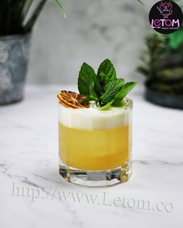 A photo of a glass of the best Lemongrass herbal tea